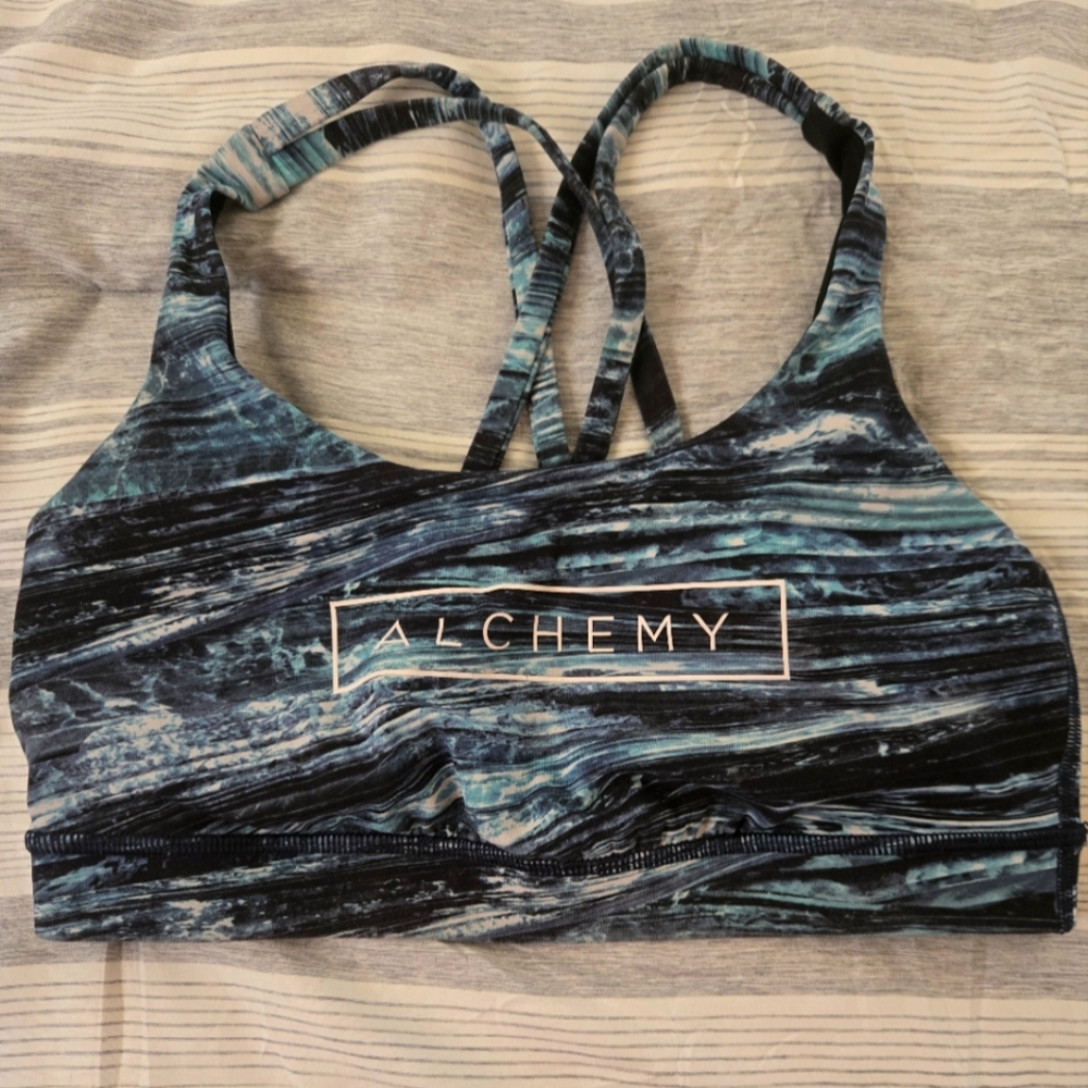 Lululemon Energy Bra Shorelines Multi Blue size 8